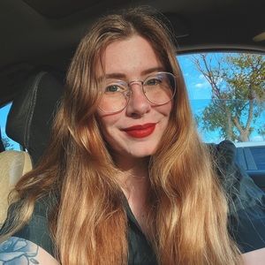 Meet your Posher, Haylie